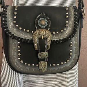 Gorgeous Crystal Studded Shoulder Bag 😻